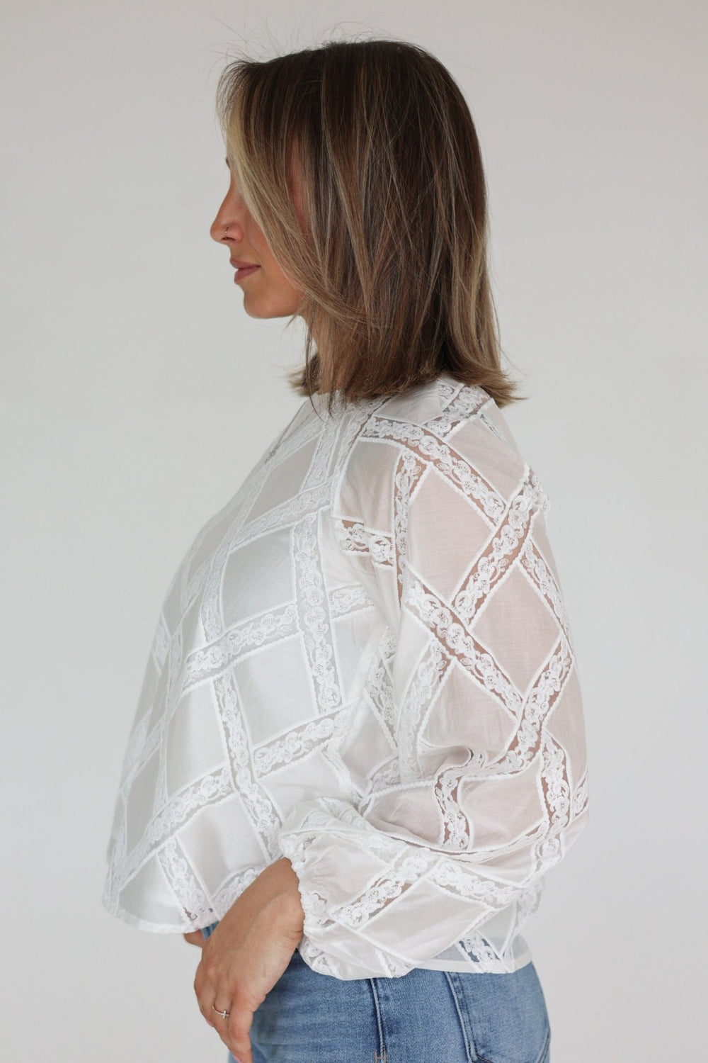 Filo Geometric Sheer Lace Blouse - Bacio & Co.