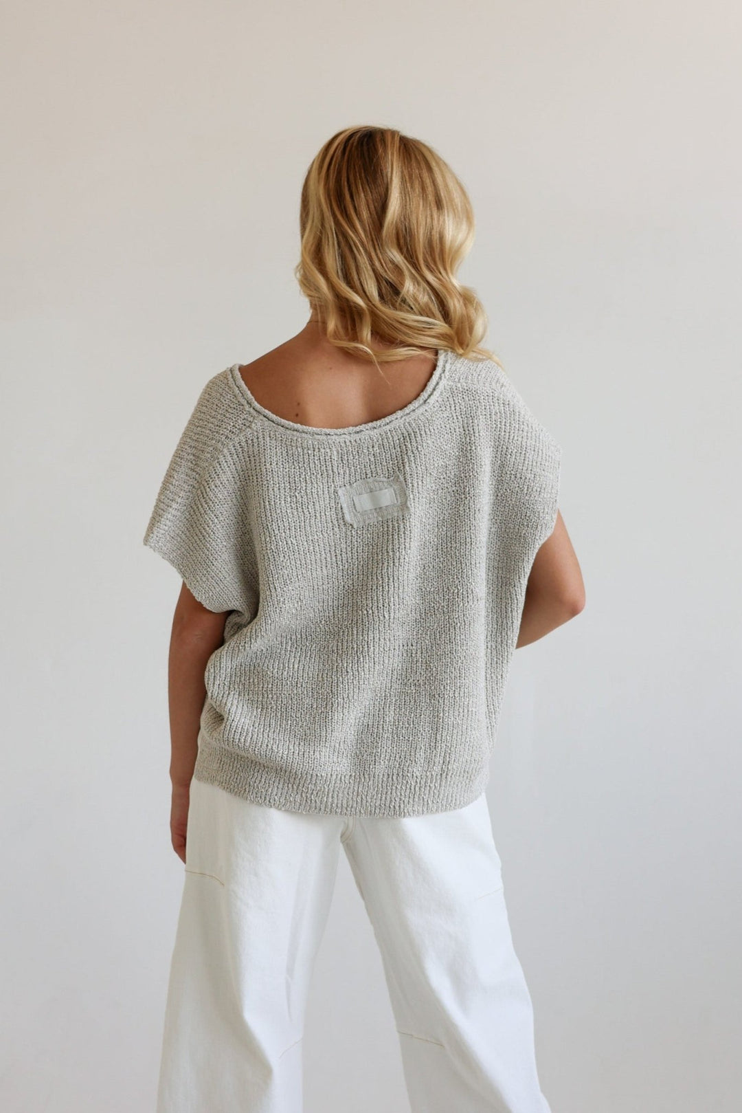 Poppy Relaxed Split Neck Lightweight Knit Top - Bacio & Co.