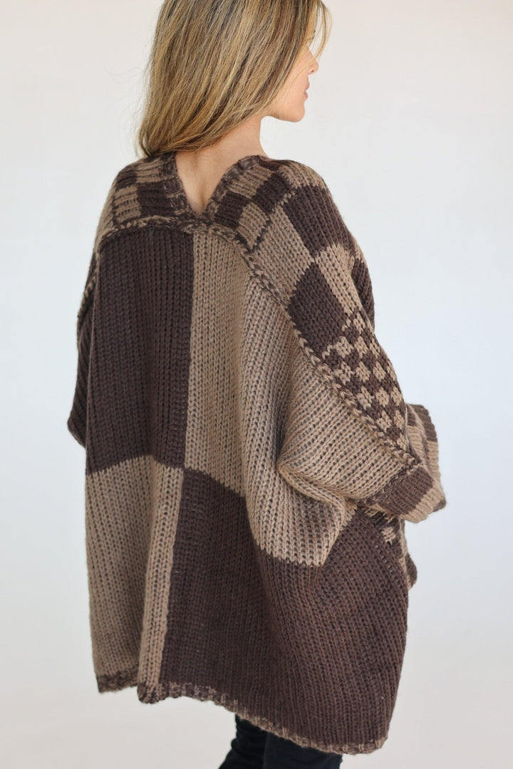 Regina Oversized Checkered Knit Cardigan - Bacio & Co.