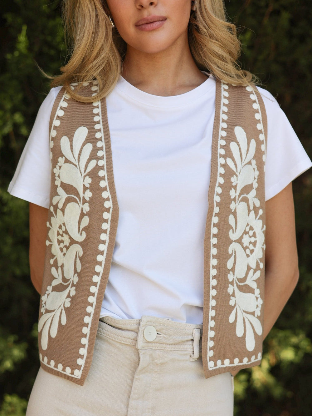 Ricamo Embroidered Knit Vest - Bacio & Co.