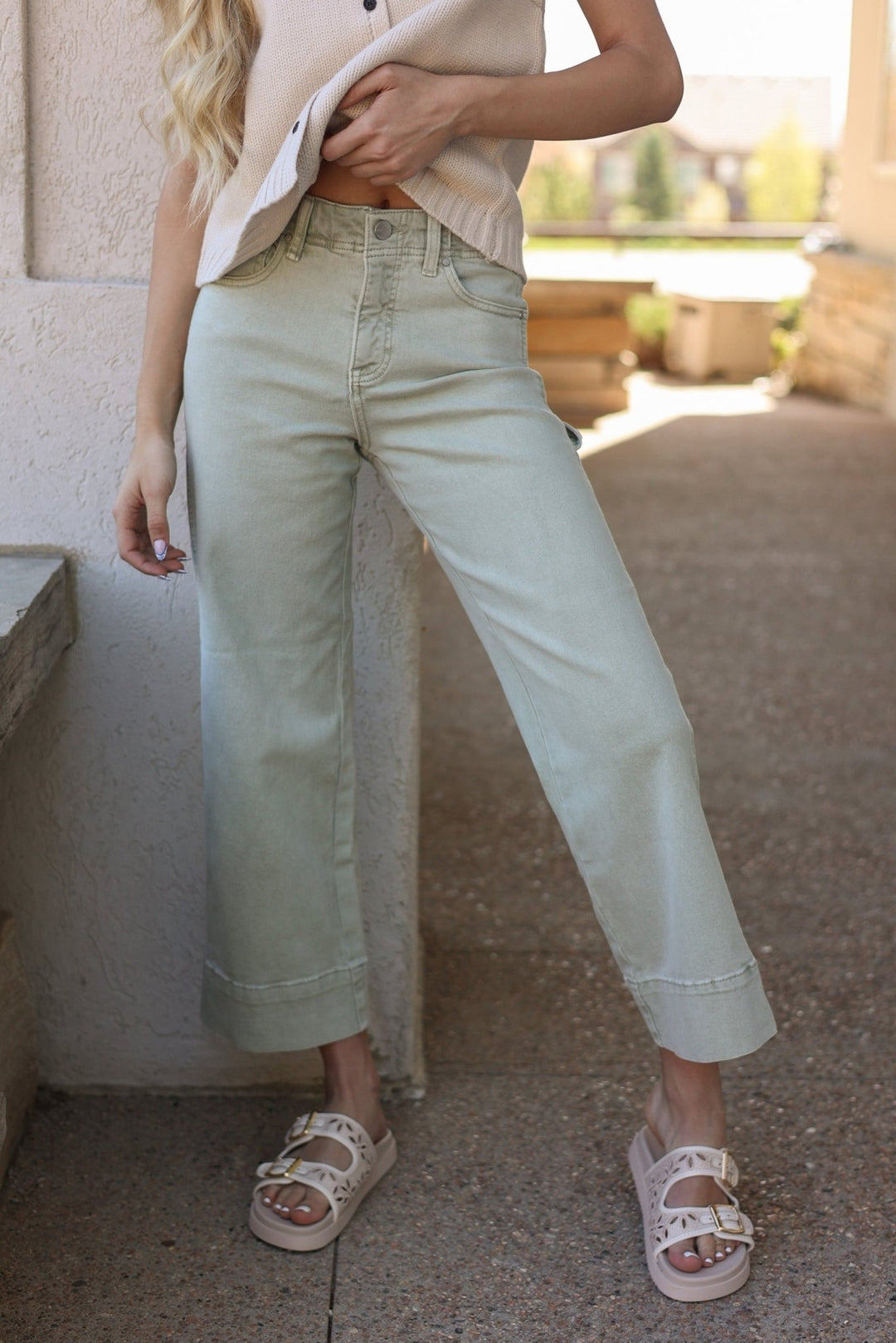 Risen | Riviera High - Rise Wide - Leg Cropped Pant - Bacio &amp; Co.